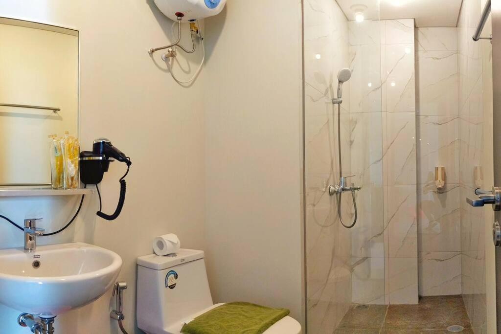 Lovina 8-Ad At One Residence Batam المظهر الخارجي الصورة